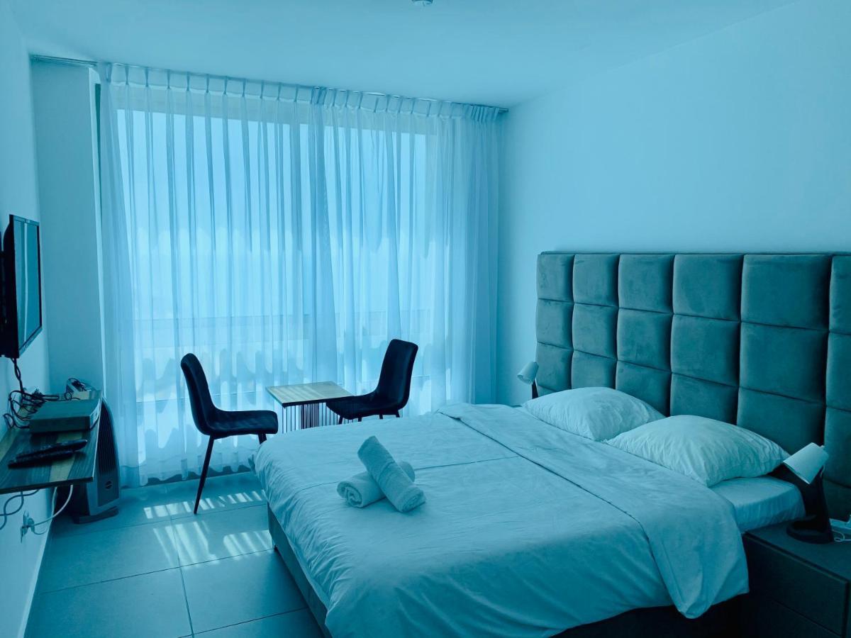 C Tower Apartments Netanya Eksteriør bilde