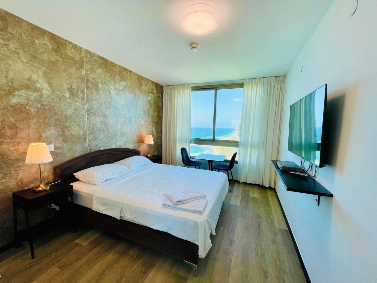 C Tower Apartments Netanya Eksteriør bilde
