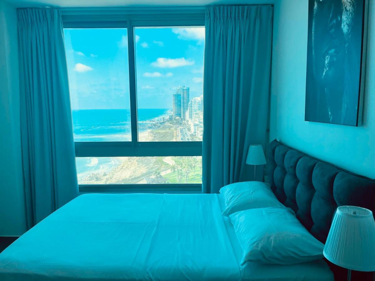 C Tower Apartments Netanya Eksteriør bilde