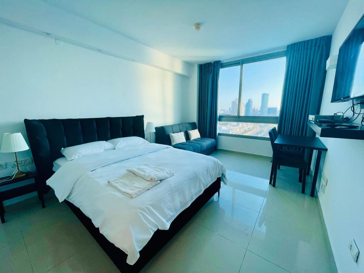 C Tower Apartments Netanya Eksteriør bilde