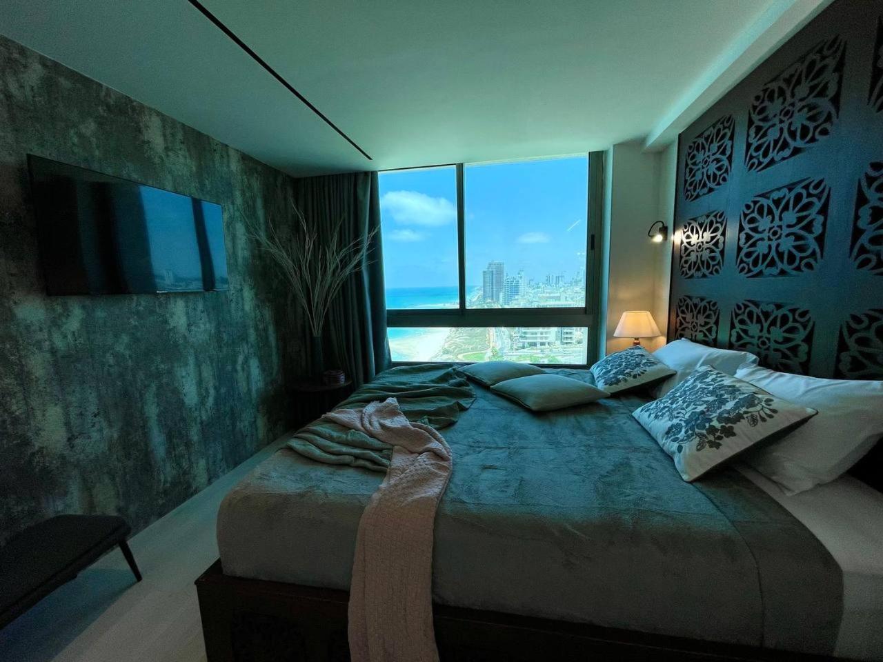 C Tower Apartments Netanya Eksteriør bilde